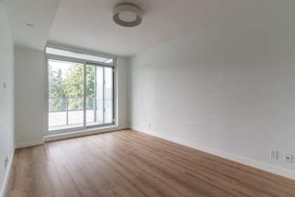 Walk-In Closet Photo of 401 1500 Fern Street, North Vancouver, BC