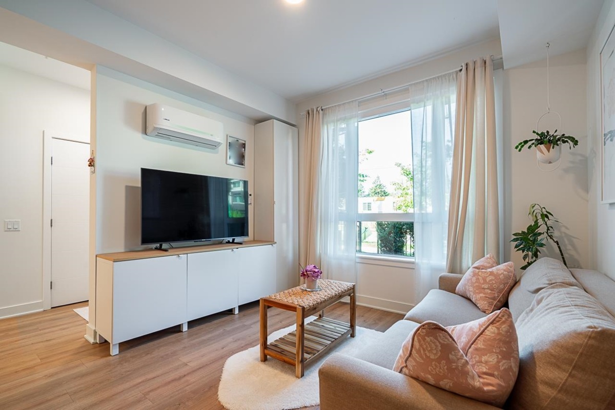 Primary Bathroom Photo of 103 2035 Glenaire Drive, North Vancouver, BC