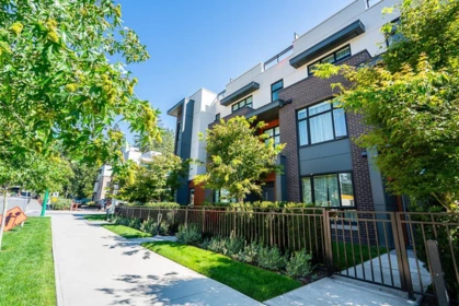 Garden / Landscaping Photo of 103 2035 Glenaire Drive, North Vancouver, BC