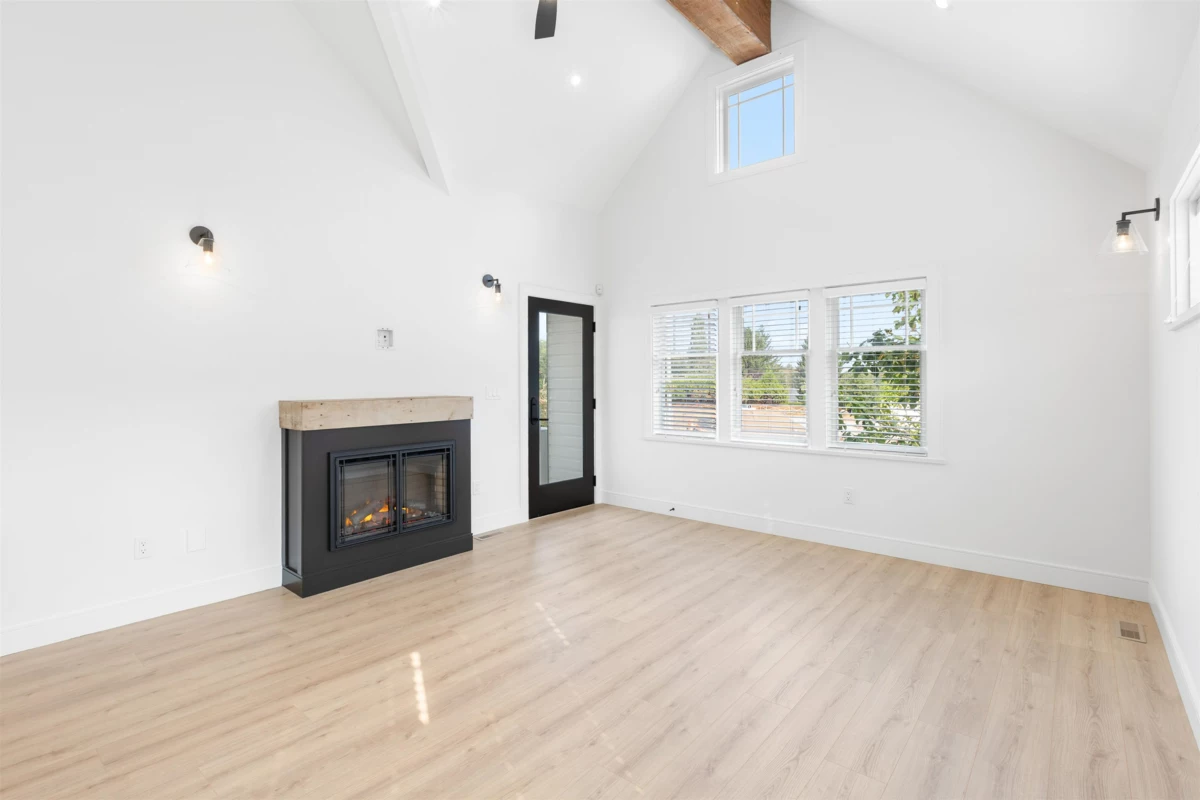 Kitchen Photo of 19678 80 Avenue, Langley, BC