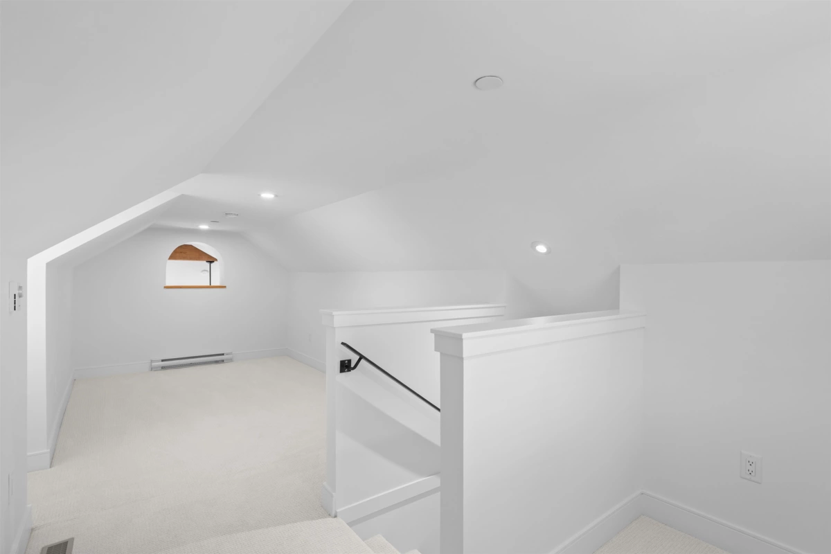 Staircase Photo of 19678 80 Avenue, Langley, BC