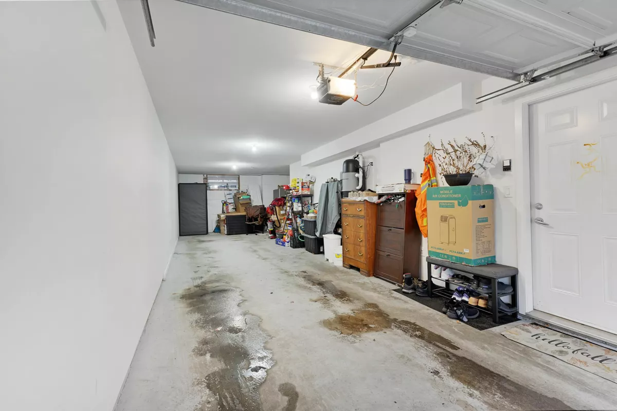 Laundry Room Photo of 166 18701 66 Avenue, Surrey, BC