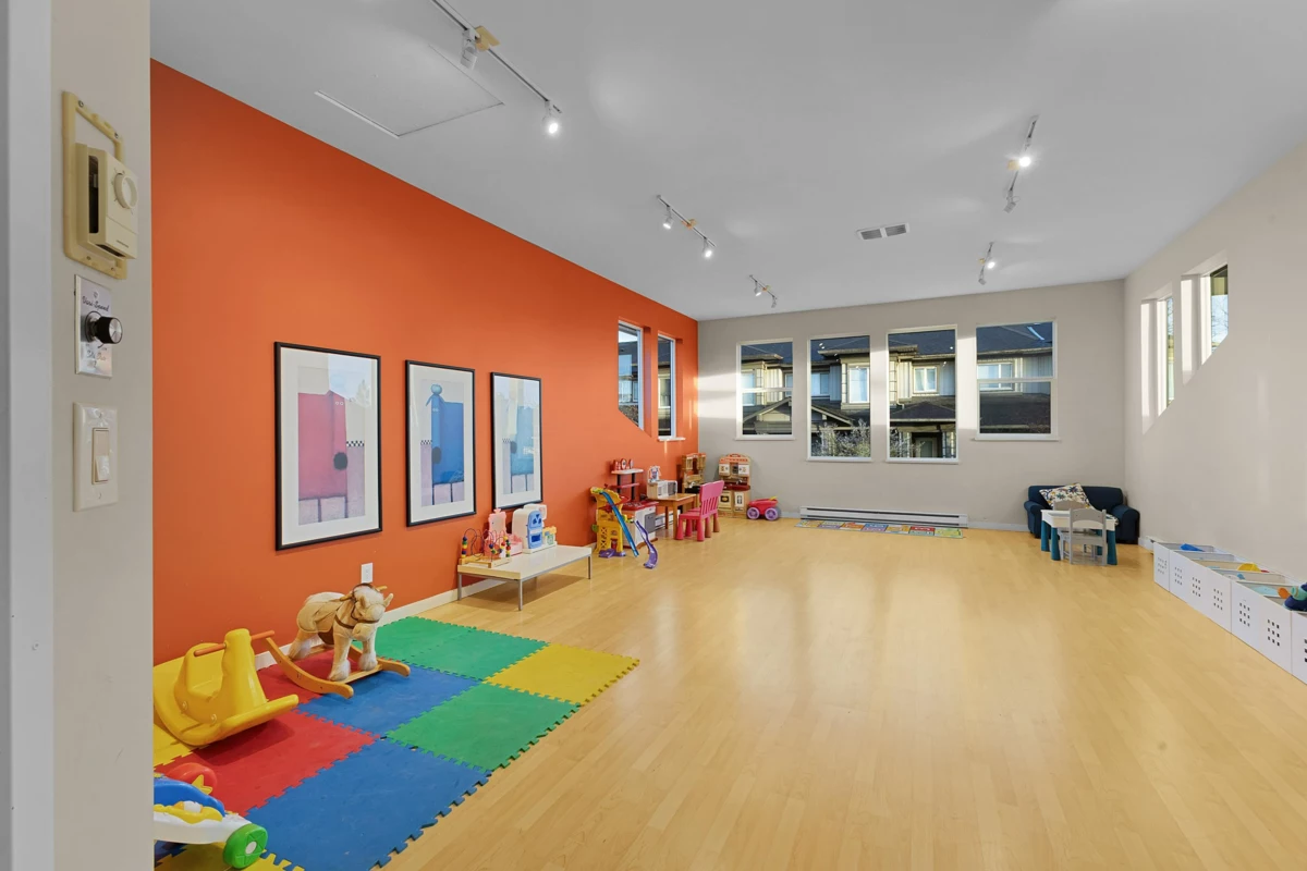 Outdoor Deck Photo of 166 18701 66 Avenue, Surrey, BC