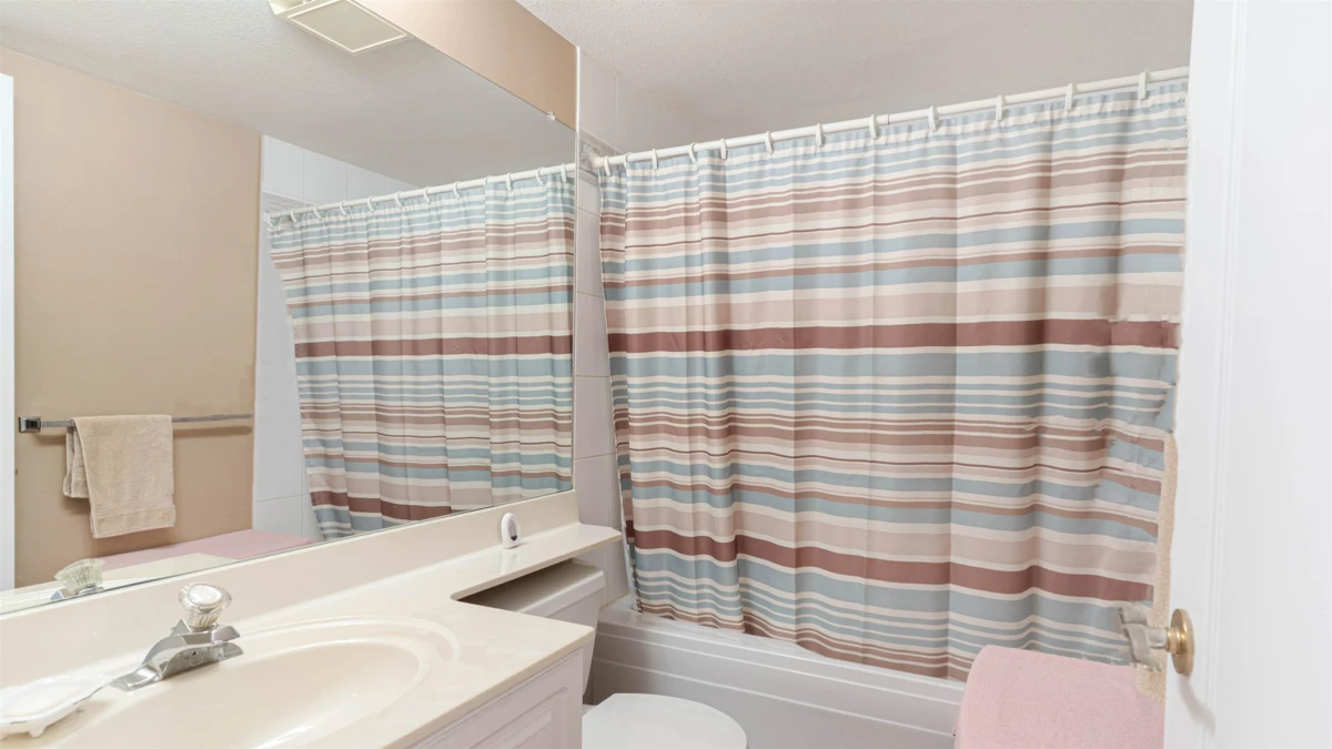 Breakfast Nook Photo of 303 1035 Auckland Street, New Westminster, BC