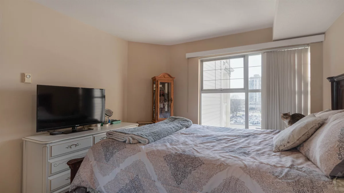 Primary Bedroom Photo of 303 1035 Auckland Street, New Westminster, BC