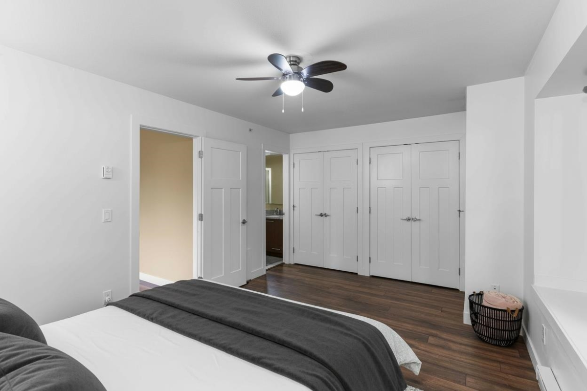 Breakfast Nook Photo of 8 7298 199a Street, Langley, BC