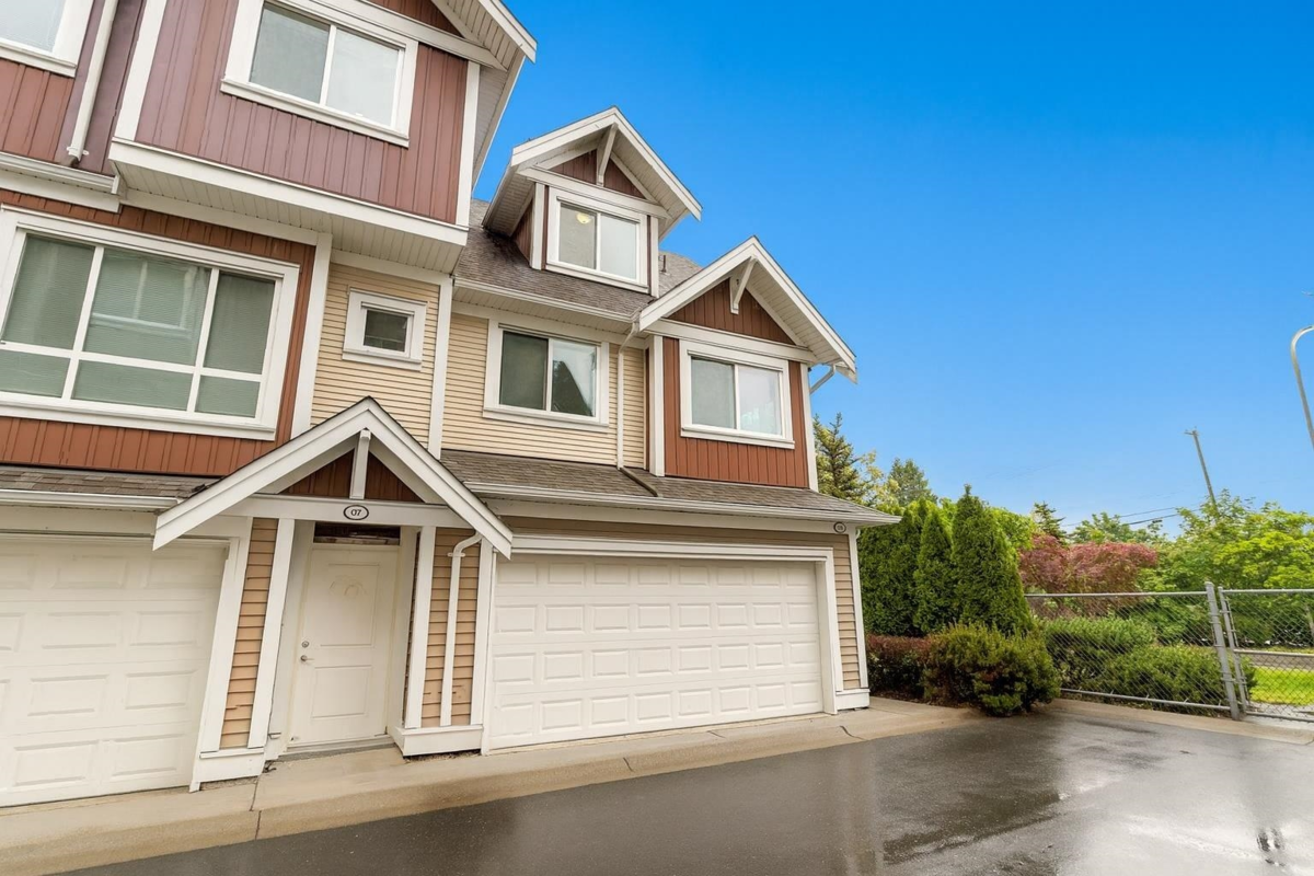 Loft / Bonus Room Photo of 8 7298 199a Street, Langley, BC