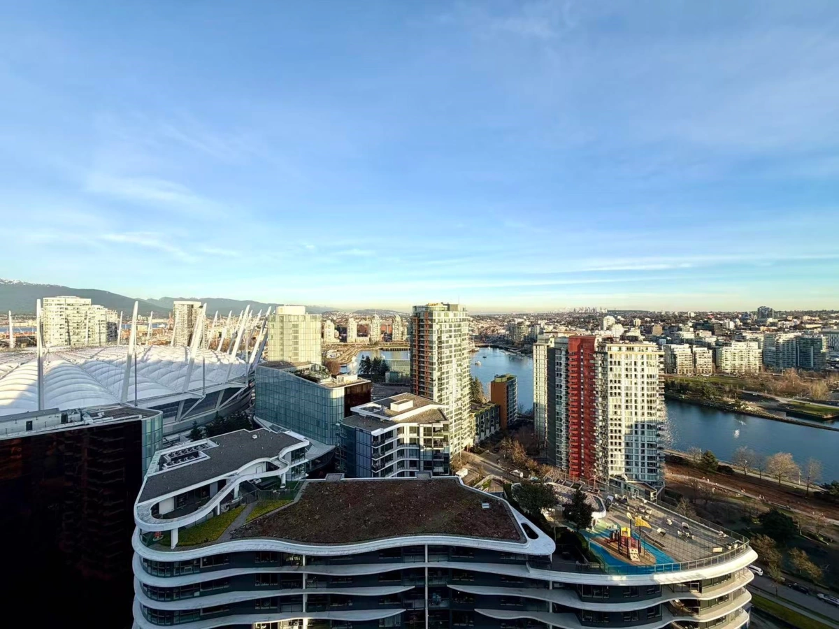 Dining Area Photo of 2812 89 Nelson Street, Vancouver, BC