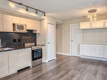 2007 489 Interurban Way, Vancouver, BC