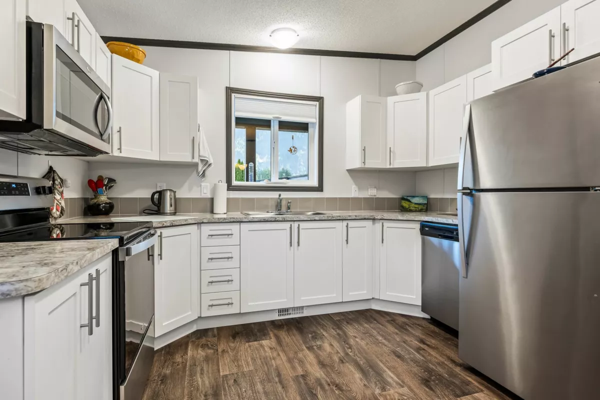Primary Bathroom Photo of 18 63071 Flood Hope Road, Hope, BC