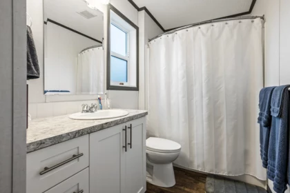 Powder Room Photo of 18 63071 Flood Hope Road, Hope, BC