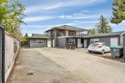Fitness Center Photo Near 13076 64 Avenue, Surrey, BC