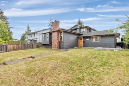 13076 64 Avenue, Surrey, BC
