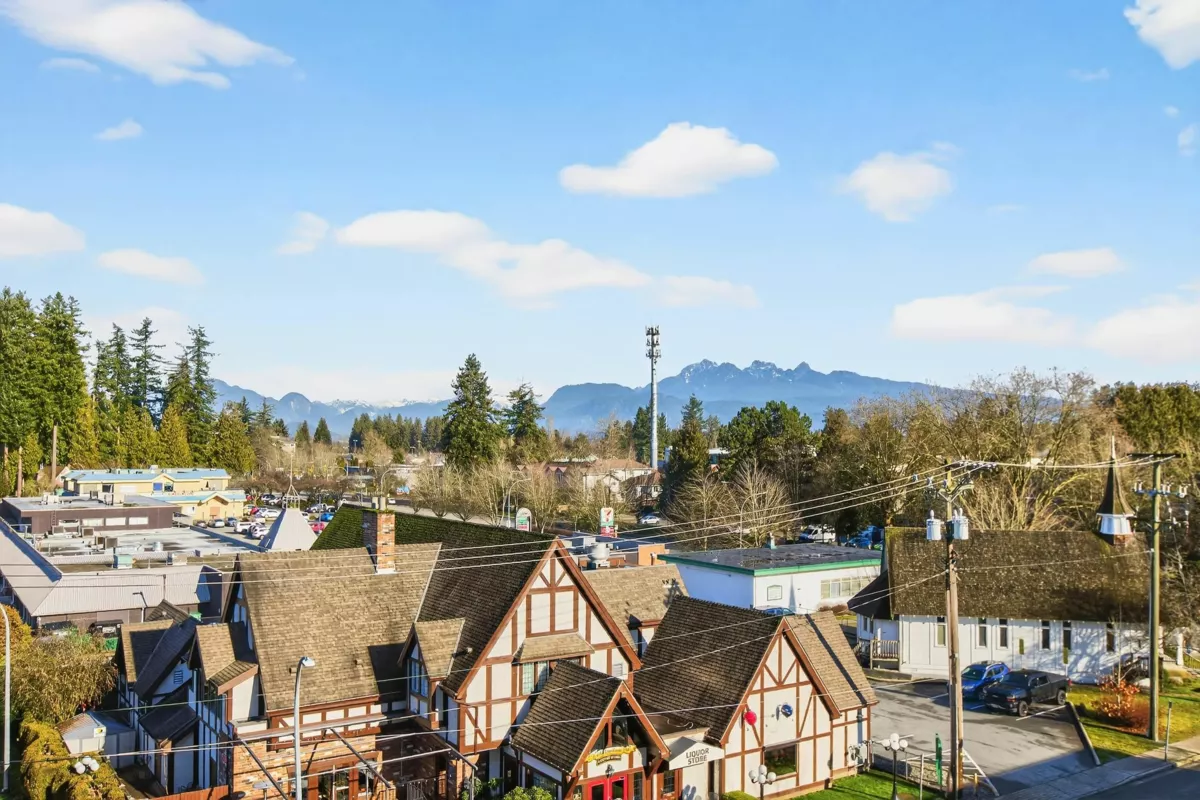 Mudroom Photo of 502 12069 Harris Road, Pitt Meadows, BC