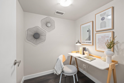 Office / Den Photo of 806 1618 Quebec Street, Vancouver, BC