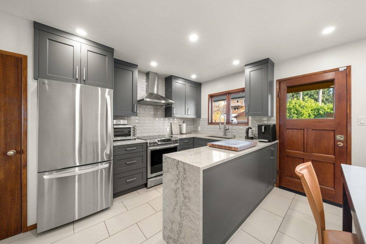 Bedroom 2 Photo of 7656 Mckay Avenue, Burnaby, BC