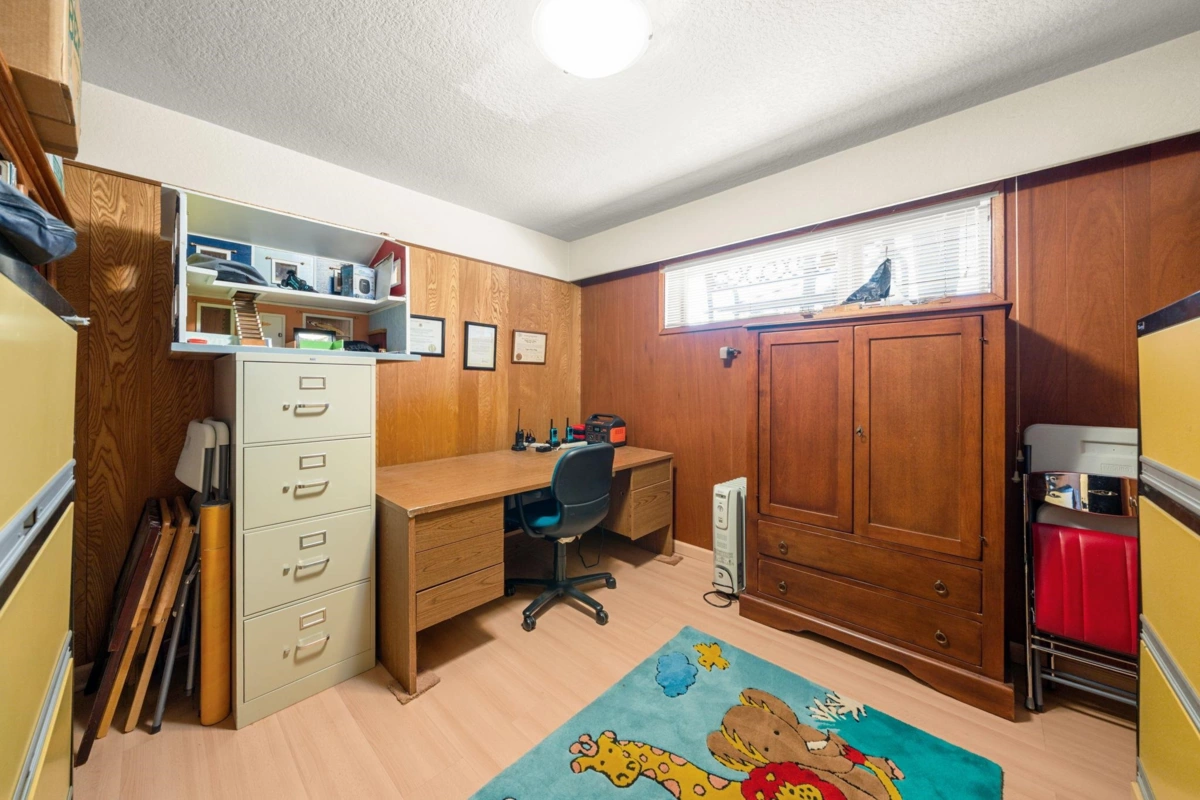 Outdoor Deck Photo of 7656 Mckay Avenue, Burnaby, BC