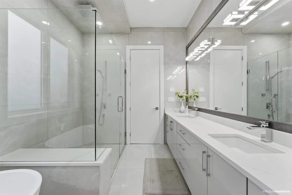 Garage Interior Photo of 13414 60 Avenue, Surrey, BC