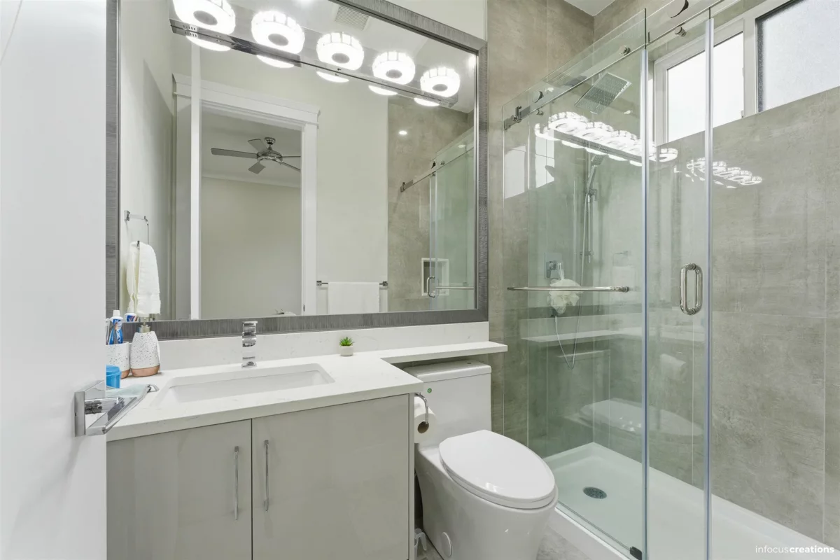 Laundry Room Photo of 13414 60 Avenue, Surrey, BC