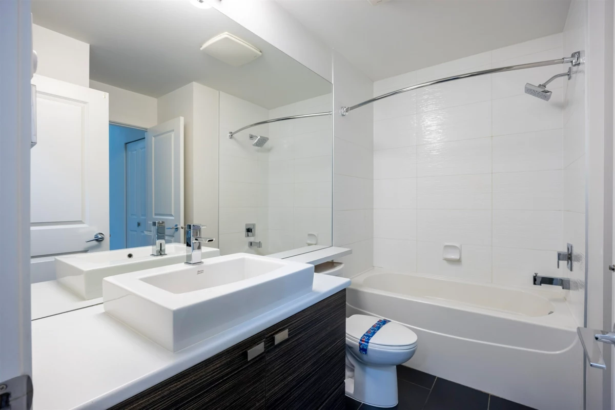 Dining Area Photo of 306 5655 210a, Langley, BC