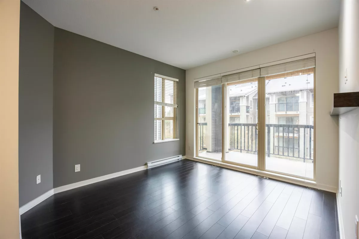 Powder Room Photo of 306 5655 210a, Langley, BC