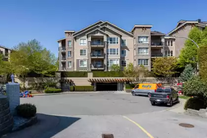 Front exterior of 306 5655 210a, Langley, BC