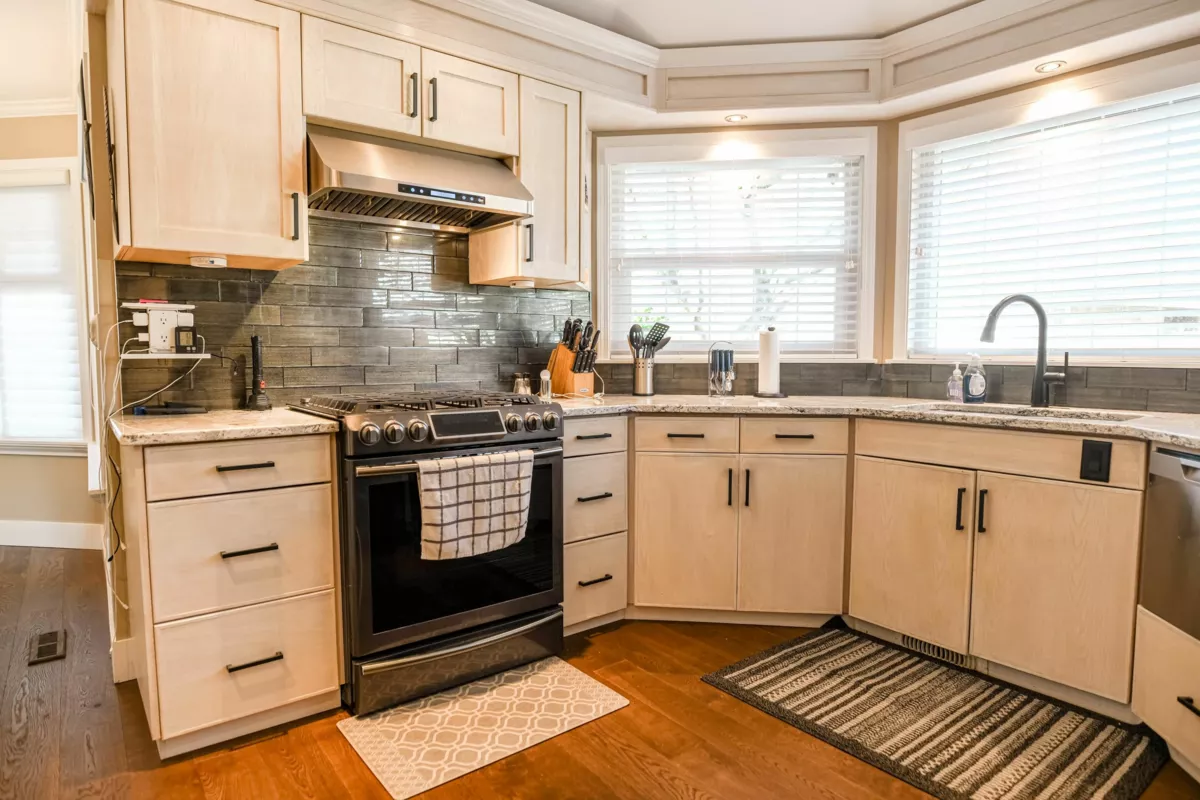 Bedroom 4 Photo of 101 15121 19 Avenue, Surrey, BC