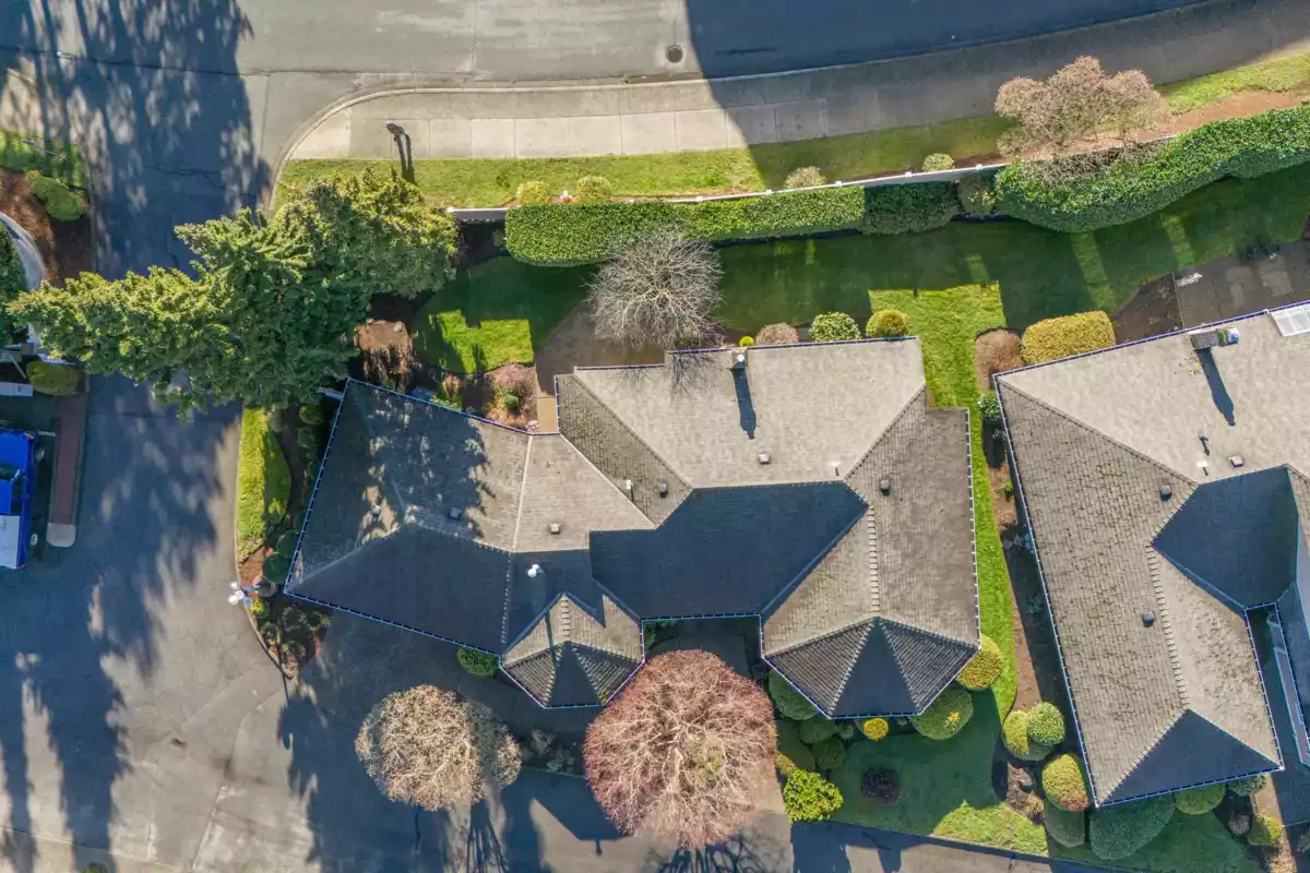 Garden / Landscaping Photo of 101 15121 19 Avenue, Surrey, BC