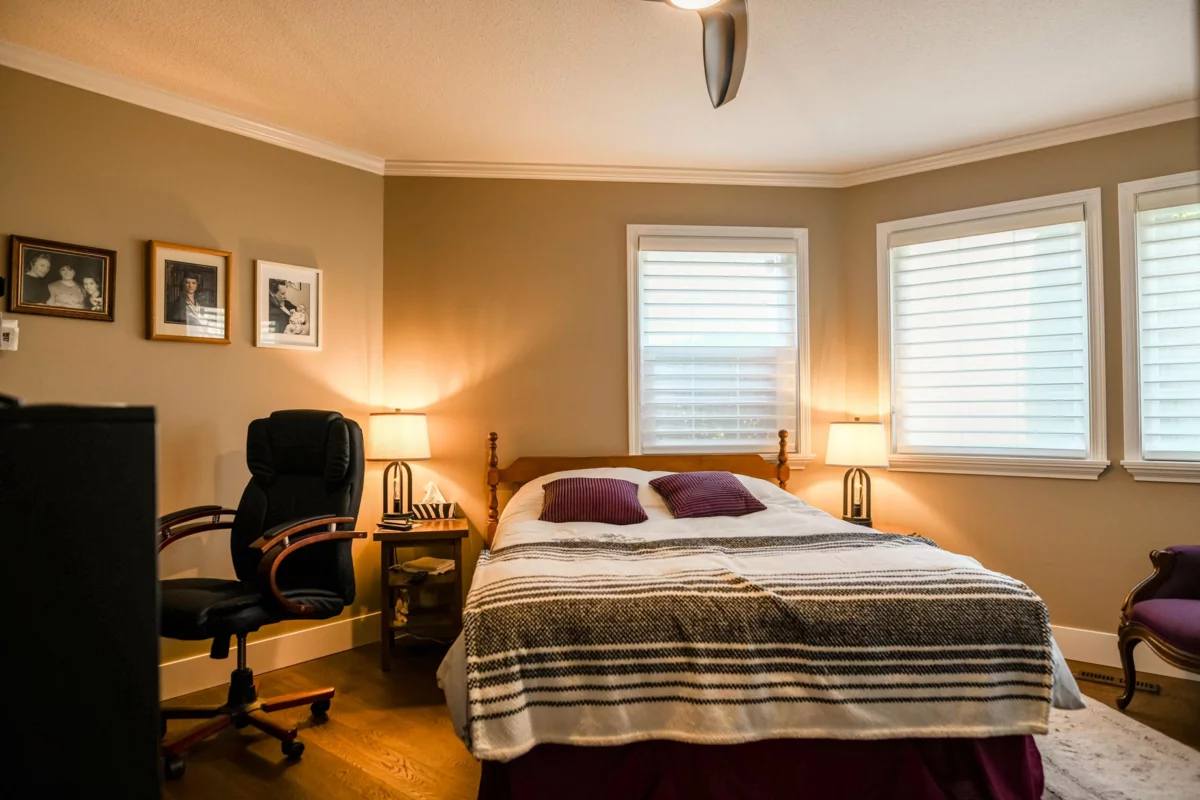 Staircase Photo of 101 15121 19 Avenue, Surrey, BC