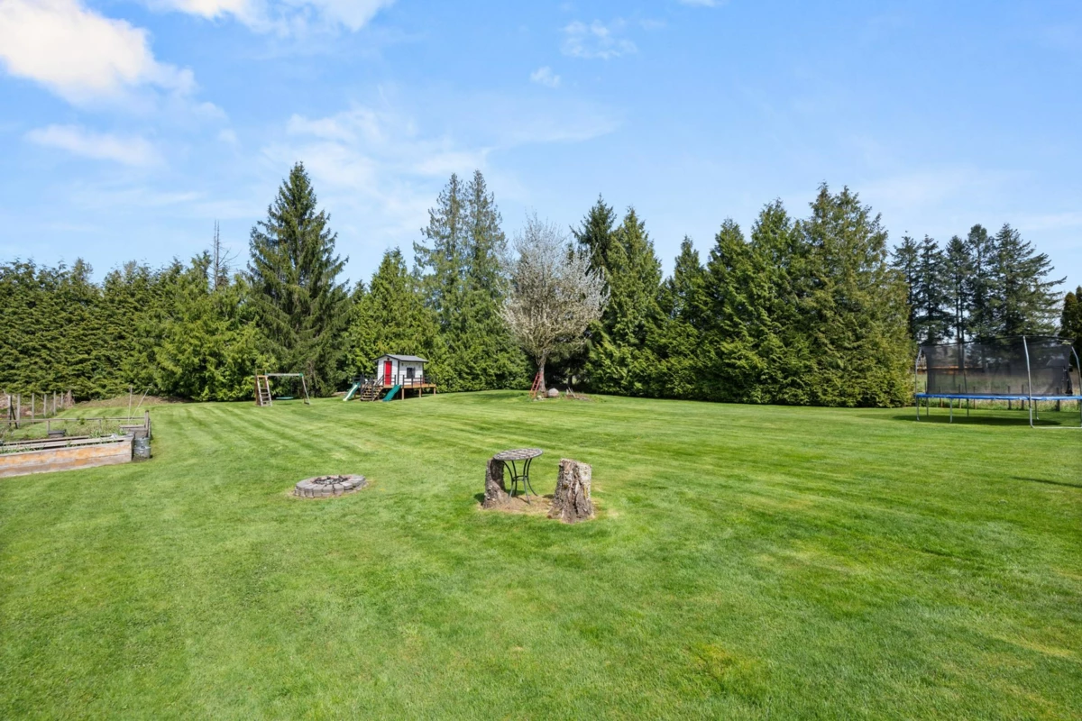 Backyard Photo of 23287 Old Yale Road, Langley, BC