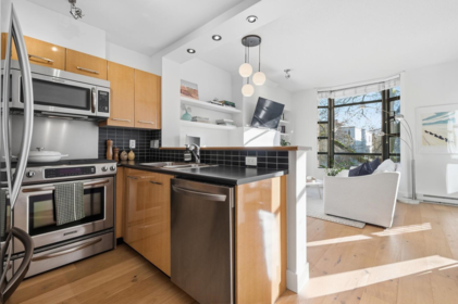 311 2268 Redbud Lane, Vancouver, BC, Vancouver — Apartment/Condo for sale