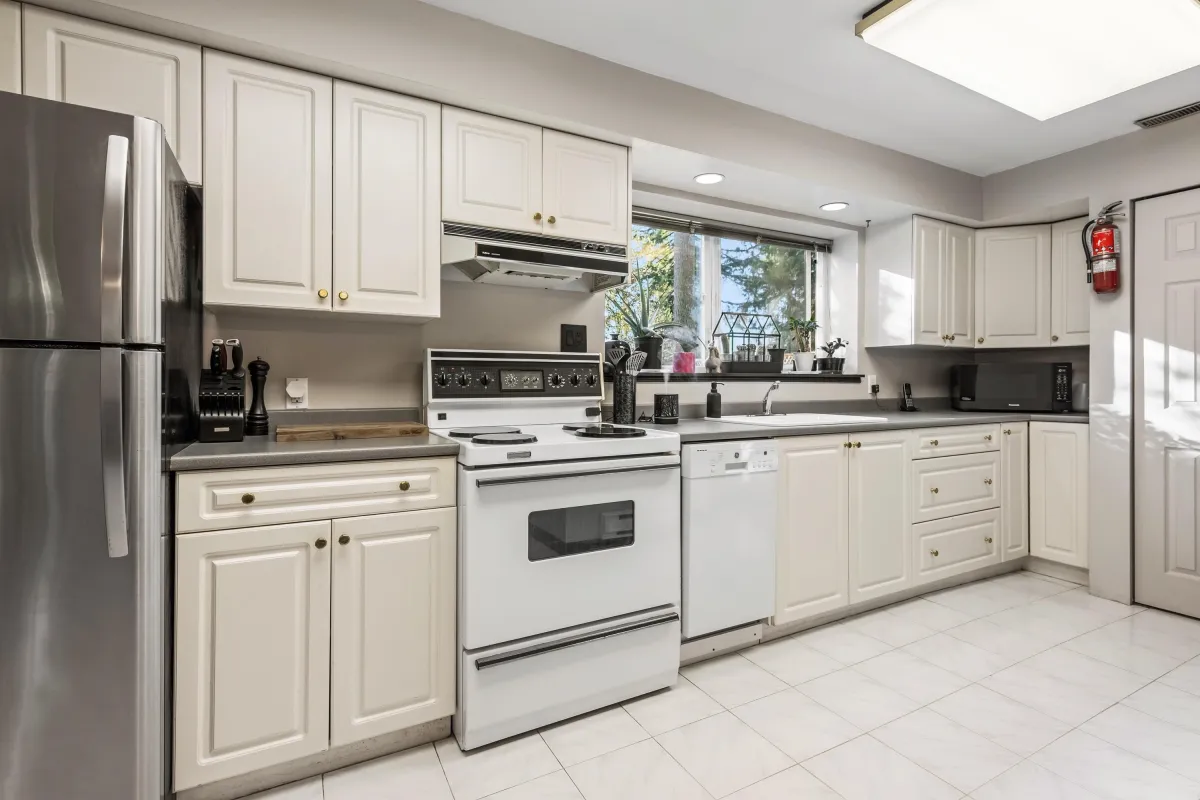 Outdoor Patio Photo of 2560 Haversley Avenue, Coquitlam, BC