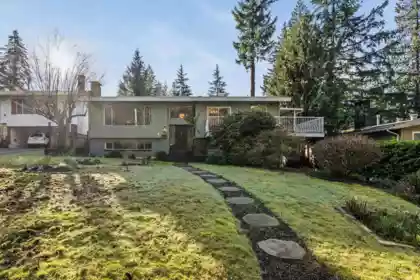 2560 Haversley Avenue, Coquitlam, BC, Coquitlam East — 4 bed single family residence for sale