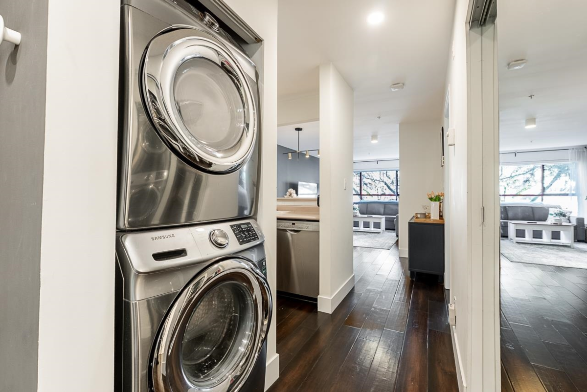 Office / Den Photo of 203 2140 W 12th Street, Vancouver, BC