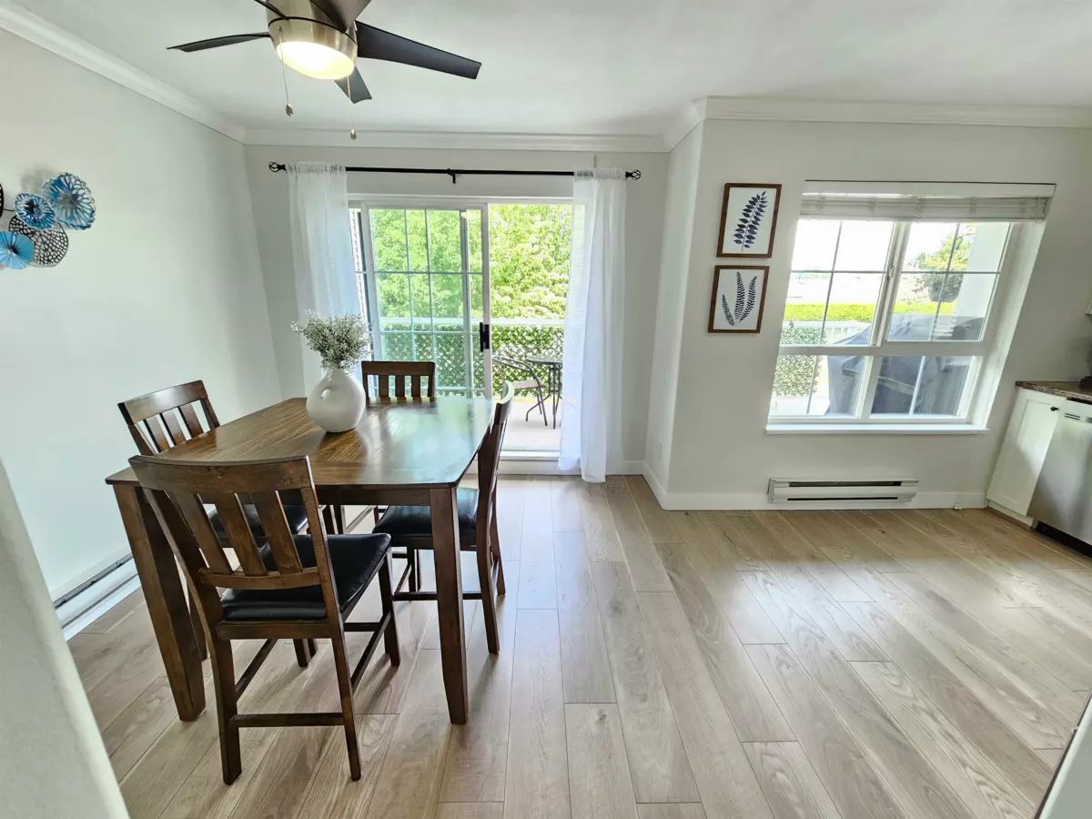 Dining Area Photo of 74 8890 Walnut Grove Drive, Langley, BC