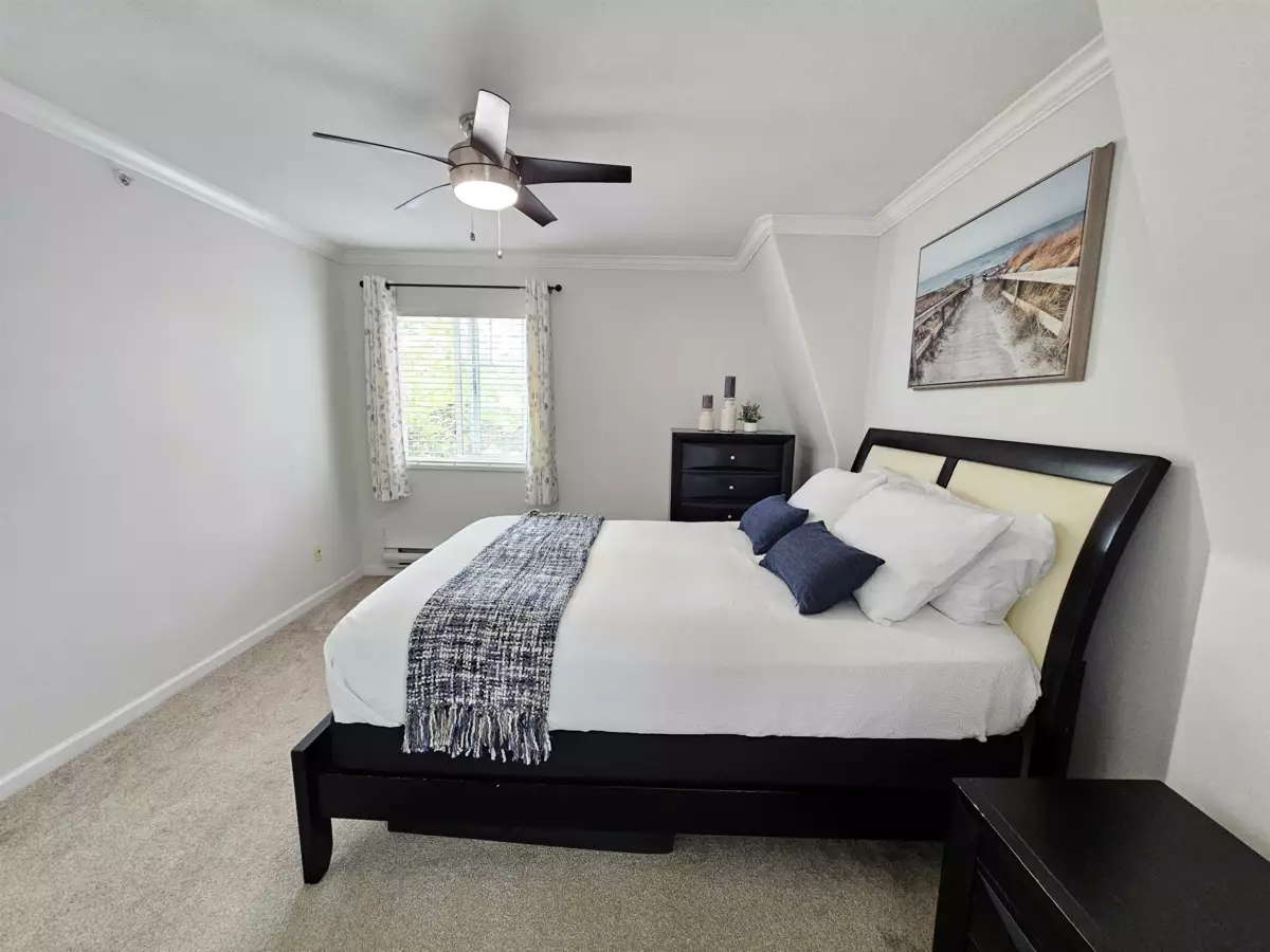 Guest Bathroom Photo of 74 8890 Walnut Grove Drive, Langley, BC