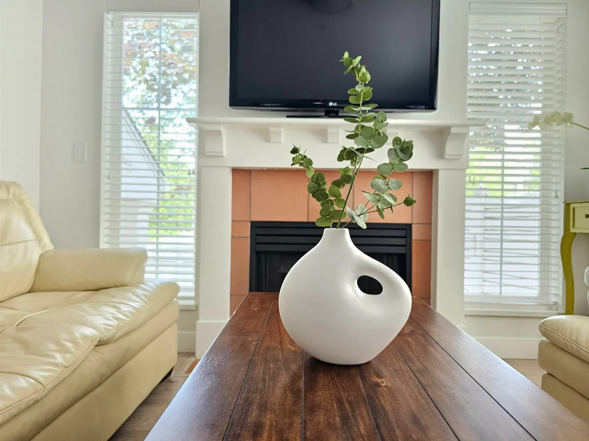 Kitchen Island Photo of 74 8890 Walnut Grove Drive, Langley, BC