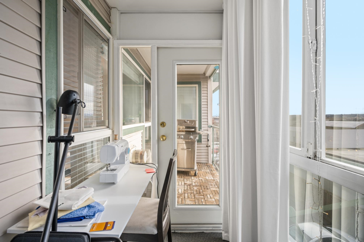 Bedroom 3 Photo of 306 6390 196 Street, Langley, BC