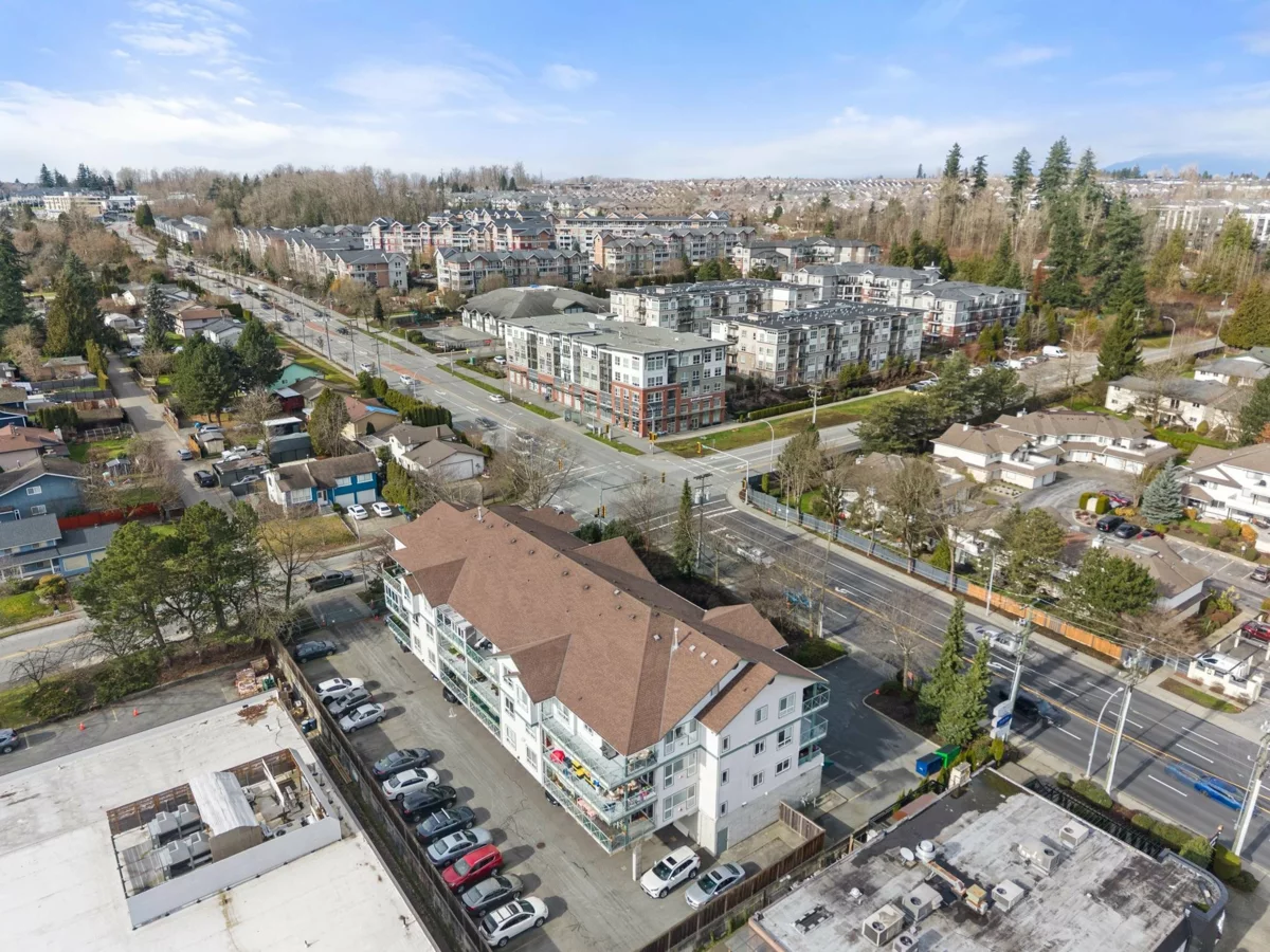 Garden / Landscaping Photo of 306 6390 196 Street, Langley, BC