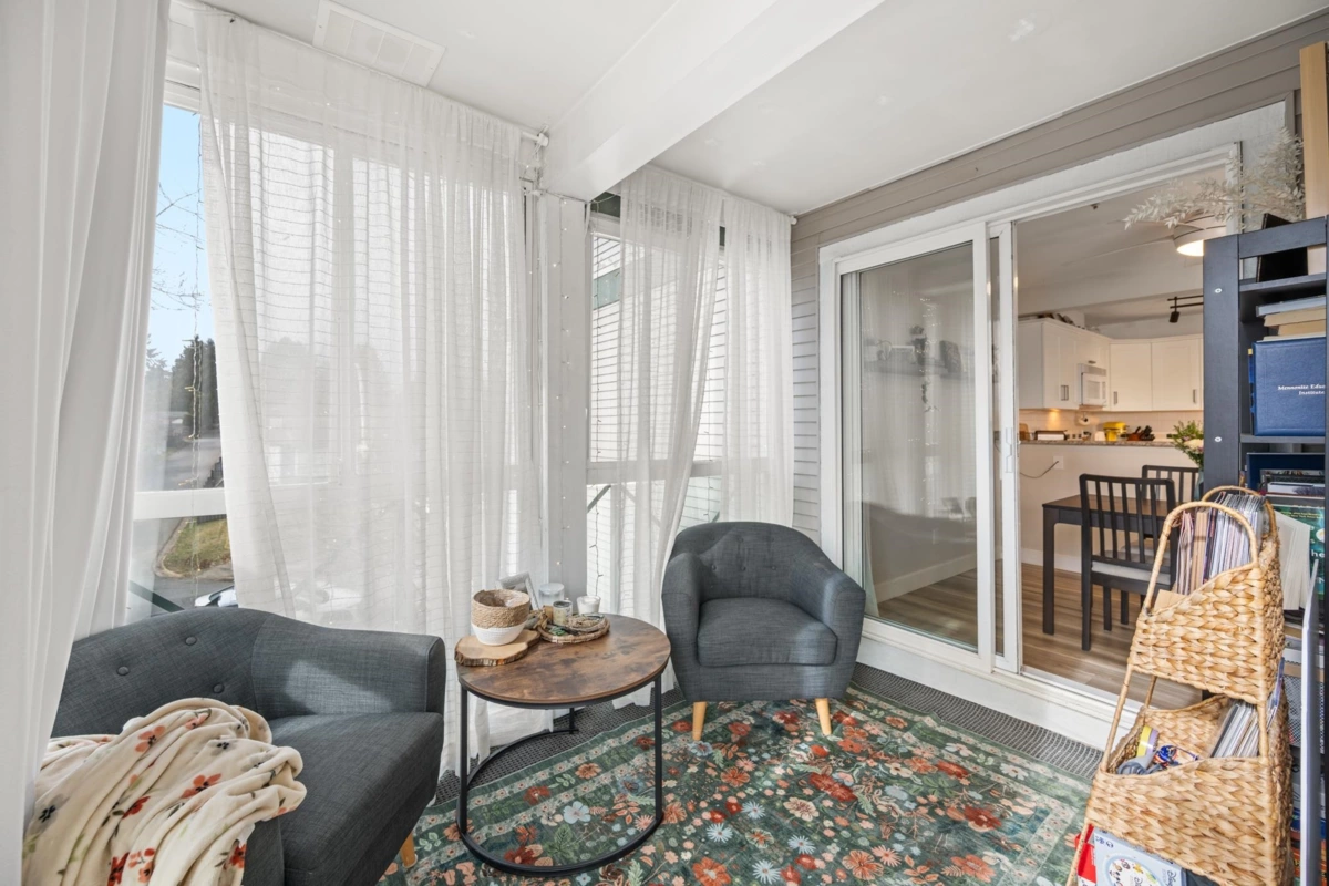 Walk-In Closet Photo of 306 6390 196 Street, Langley, BC