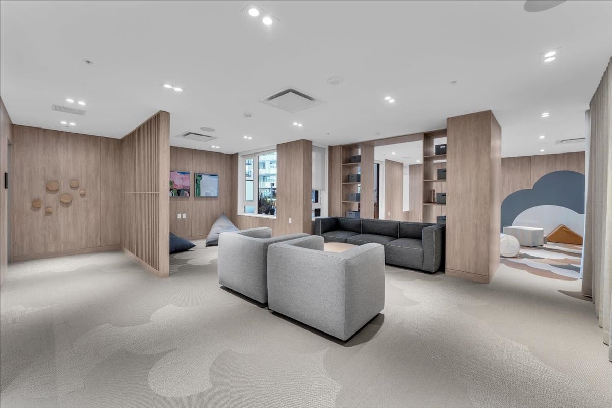 Front Yard Photo of 1001 6300 Minoru Boulevard, Richmond, BC