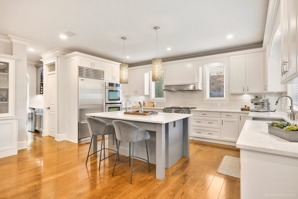 Dining Area Photo of 3668 159a Street, Surrey, BC