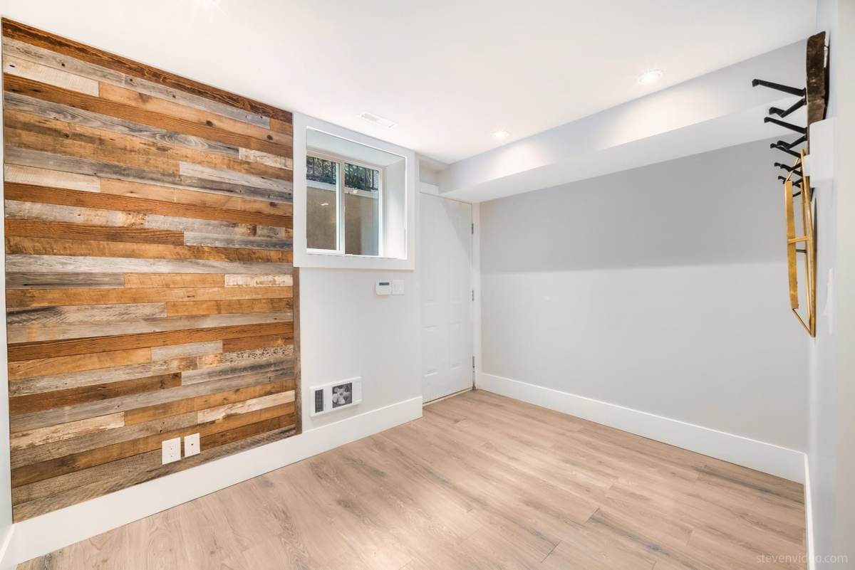 Front Yard Photo of 3668 159a Street, Surrey, BC