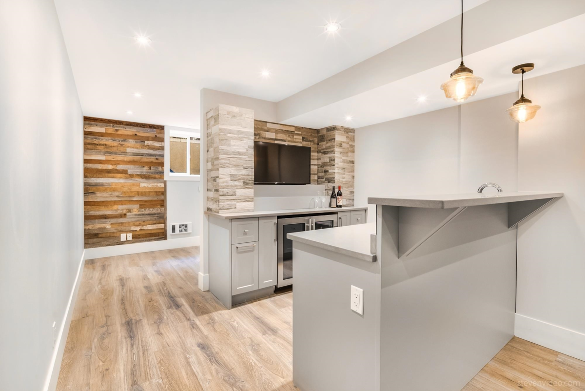 Hallway Photo of 3668 159a Street, Surrey, BC