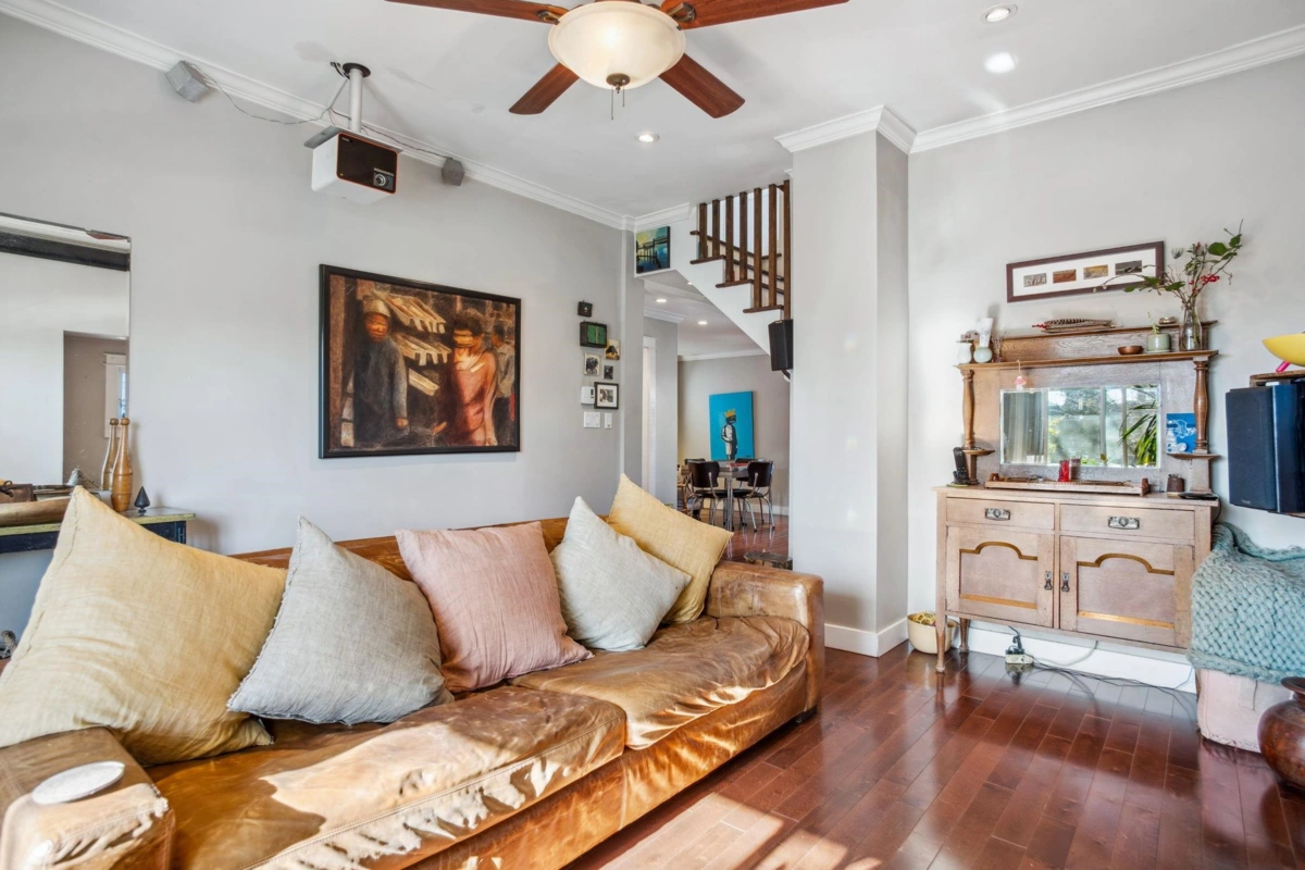 Kitchen Island Photo of 3617 Adanac Street, Vancouver, BC