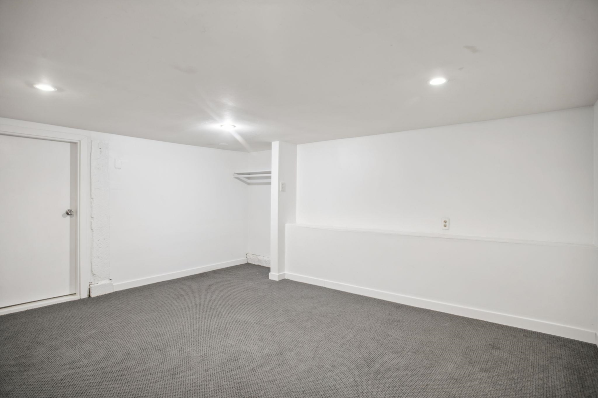 Mudroom Photo of 3617 Adanac Street, Vancouver, BC