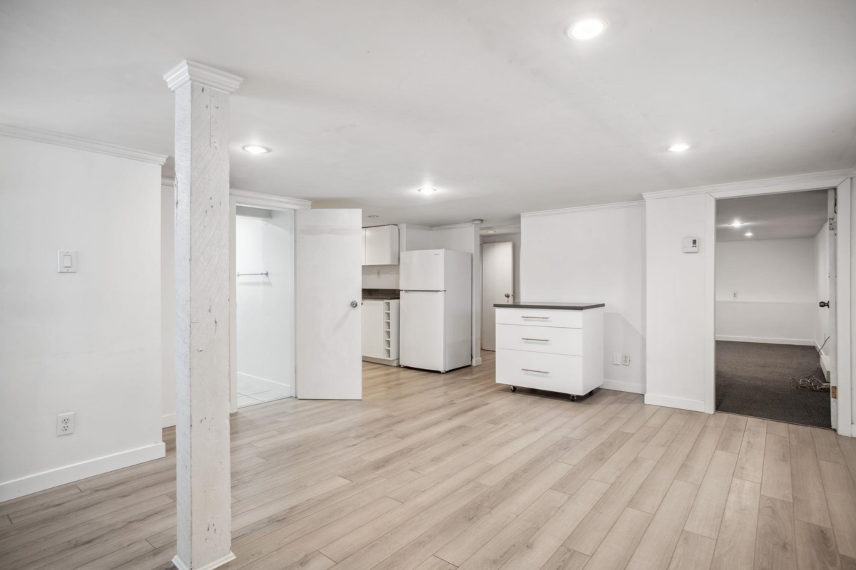 Office / Den Photo of 3617 Adanac Street, Vancouver, BC