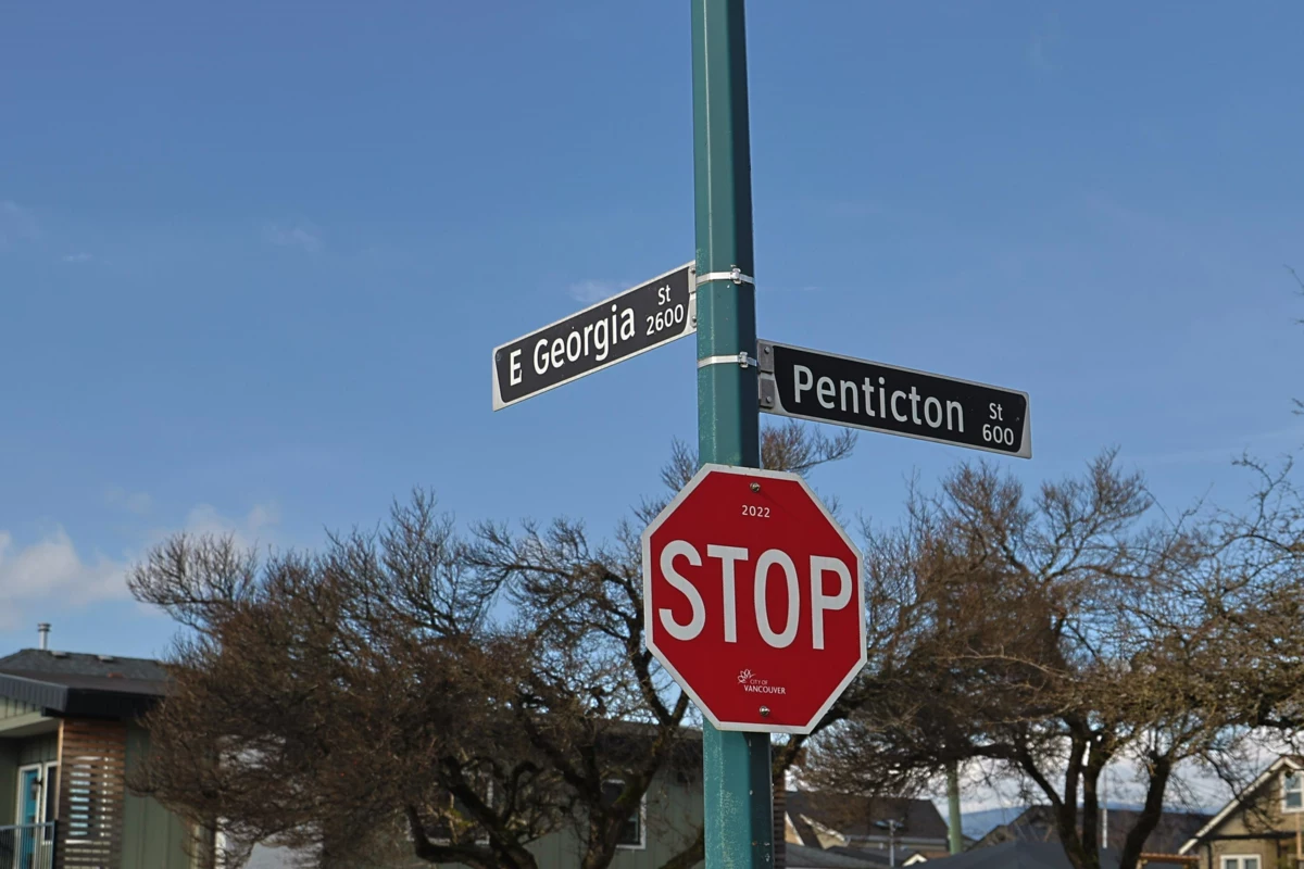 Basement Recreation Room Photo of 2584 E Georgia Street, Vancouver, BC