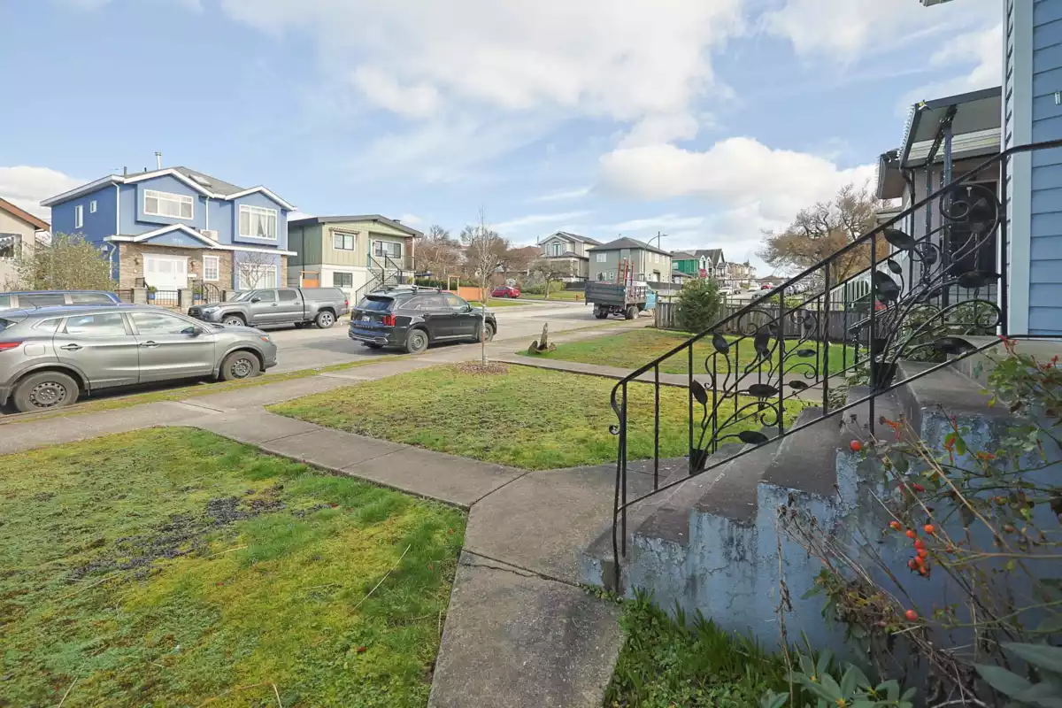Bedroom 4 Photo of 2584 E Georgia Street, Vancouver, BC