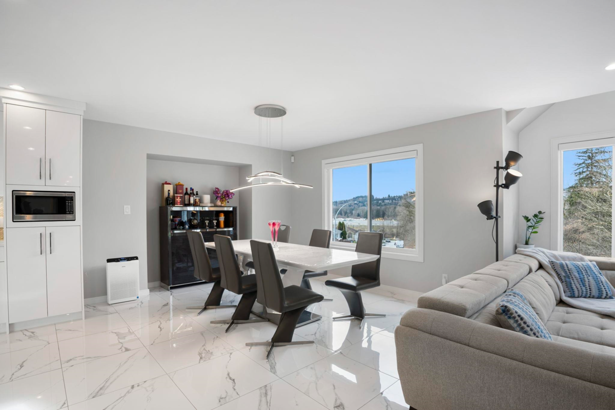 Primary Bathroom Photo of 2268 Nacht Avenue, Port Coquitlam, BC